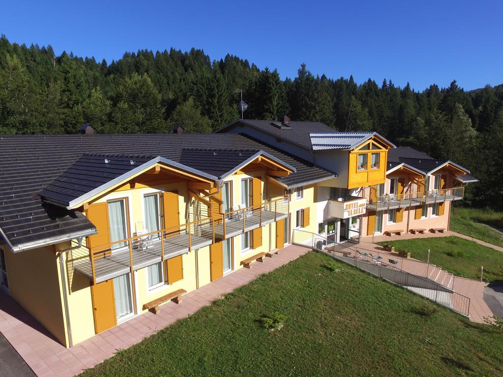 Hotel Elbele Garni Folgaria Exterior photo