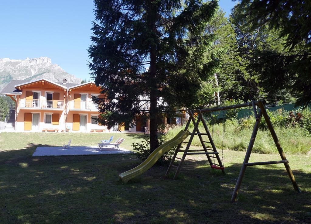 Hotel Elbele Garni Folgaria Exterior photo